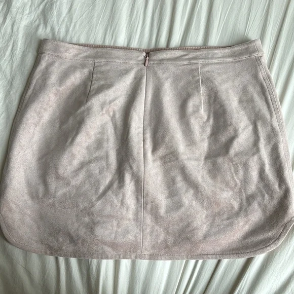 BCBG Pink Suede Skirt - Picture 2 of 5